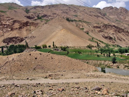 Na cestě z Chorogu do Iškašimu (18)